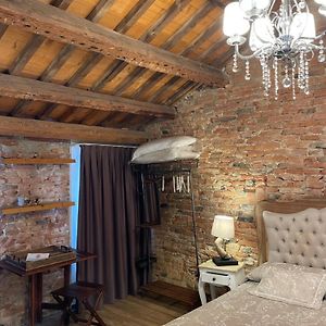 Barbara'S Rooms